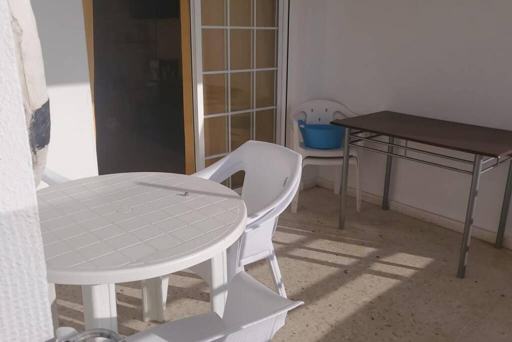 Espacioso Piso En Residencial Con Gran Piscina Эль-Пуэрто-де-Санта-Мария Экстерьер фото